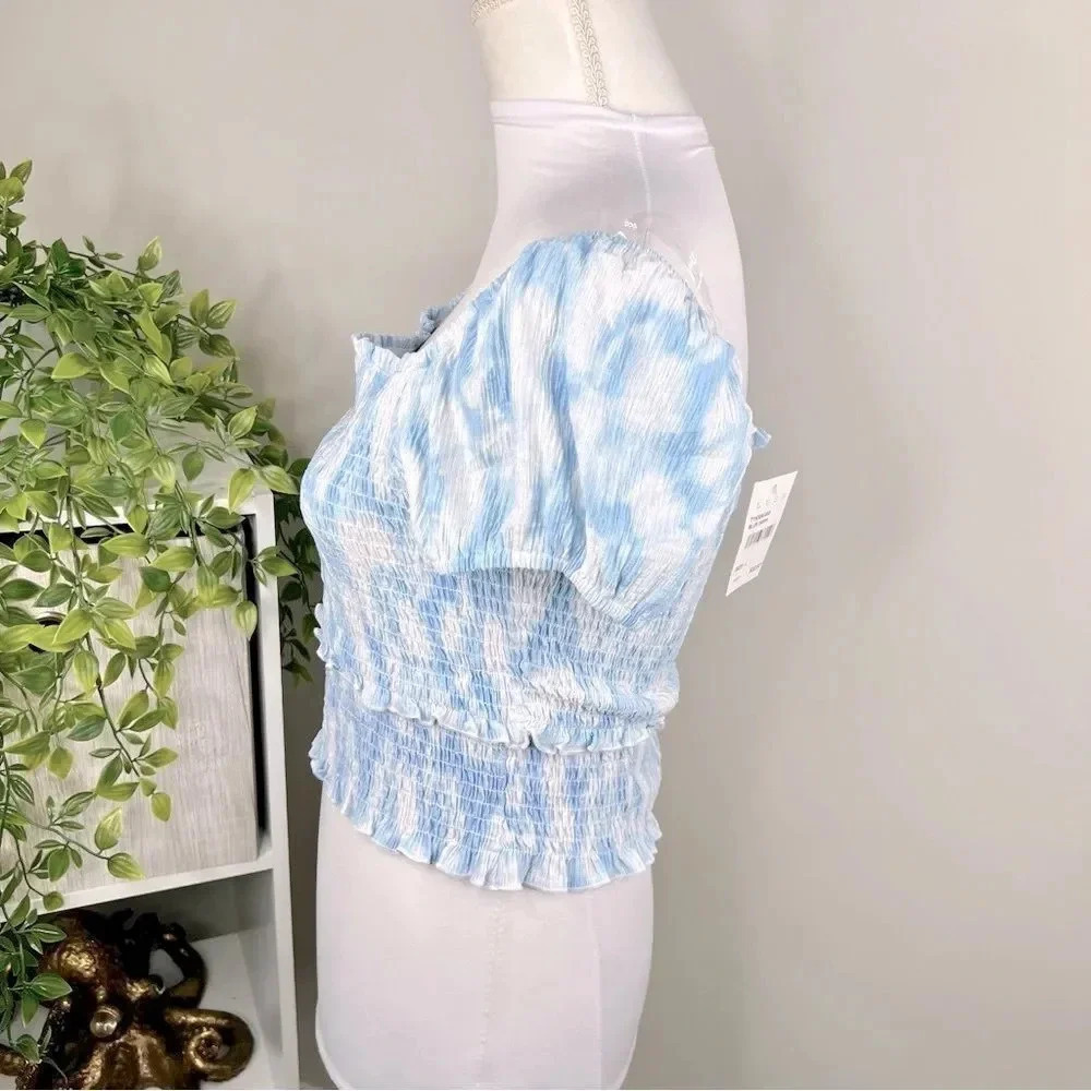 LUSH Blue and White Swirl Smocked Short Puff Sleeve Crop Top NEW Size M - Picture 5 of 12